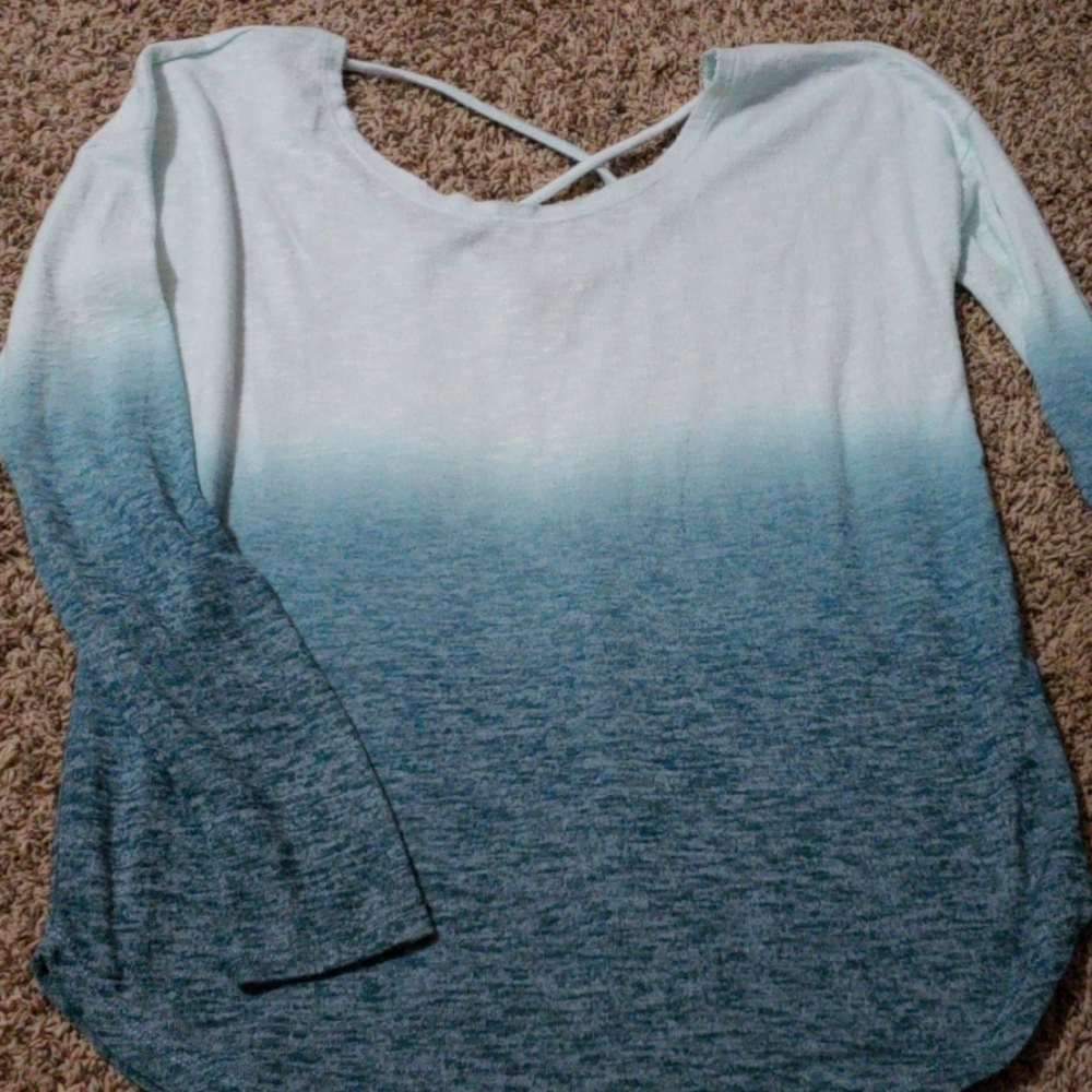 Shirt bundle! - Picture 5 of 8
